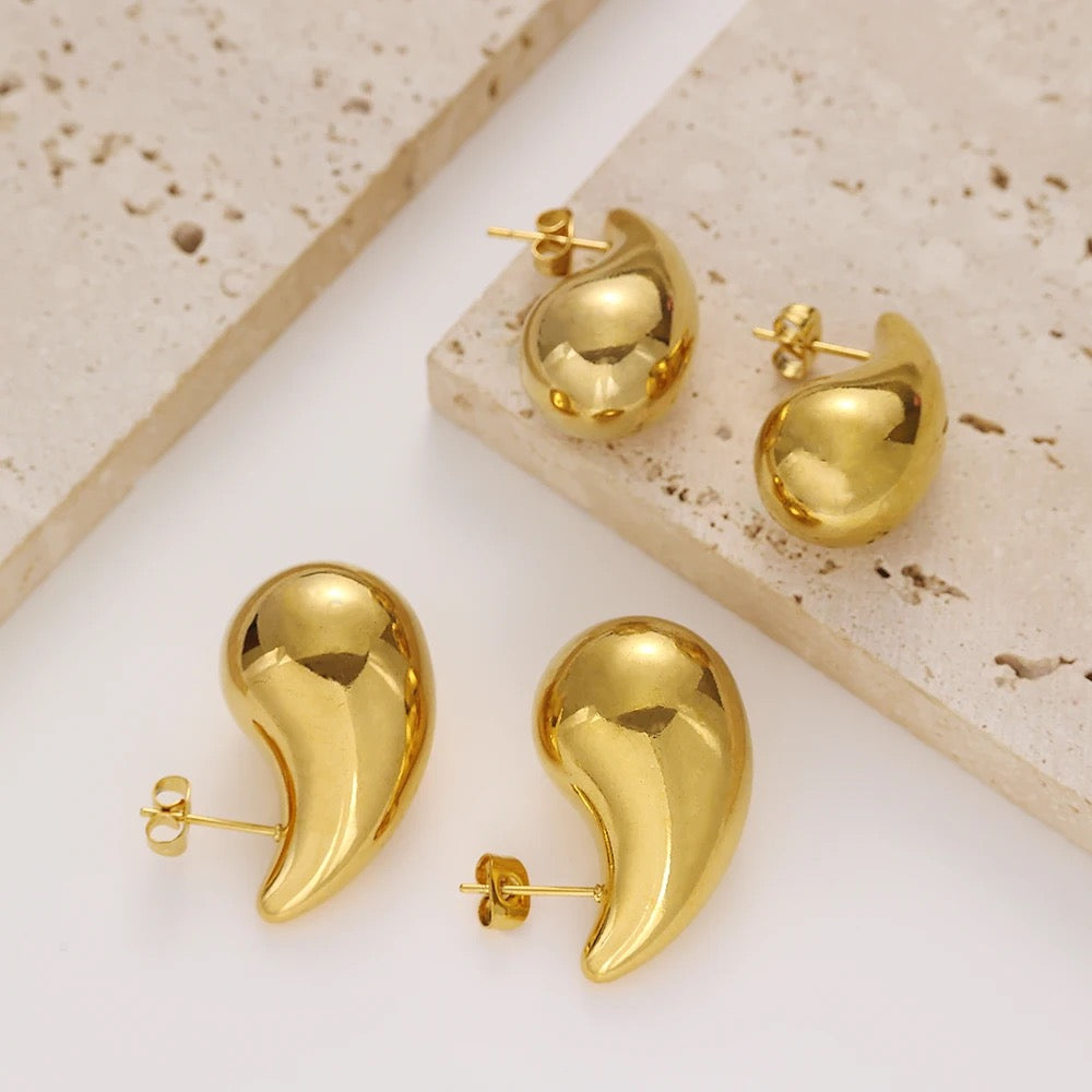 Elle drop earrings